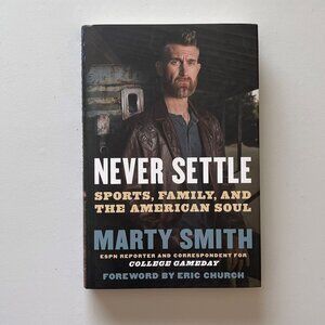* NEW*  MARTY SMITH ESPN REPORTER  HARCOVER BOOK W/PHOTOS